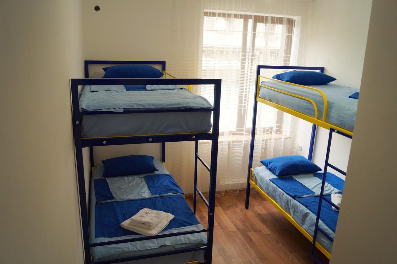 Shat Lav Hostel Ереван Экстерьер фото