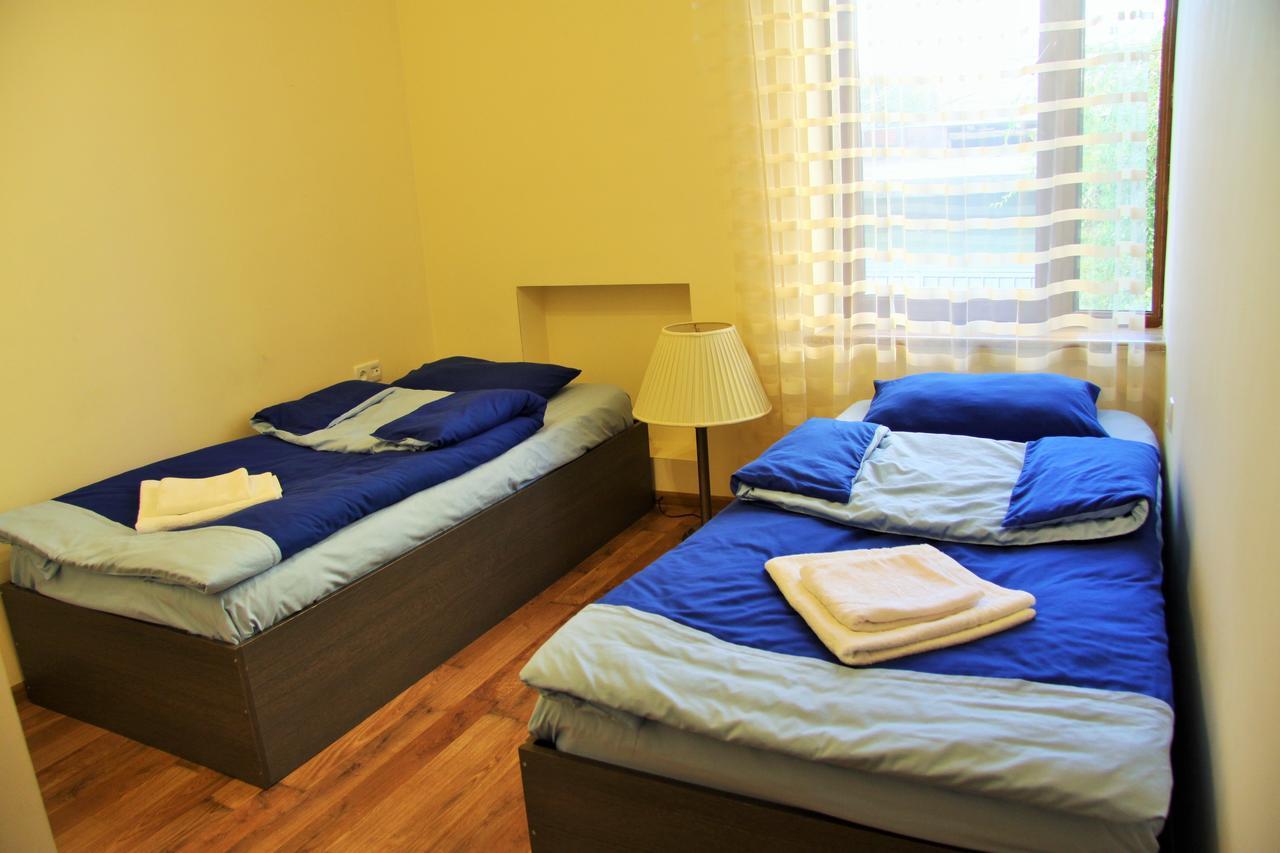 Shat Lav Hostel Ереван Экстерьер фото